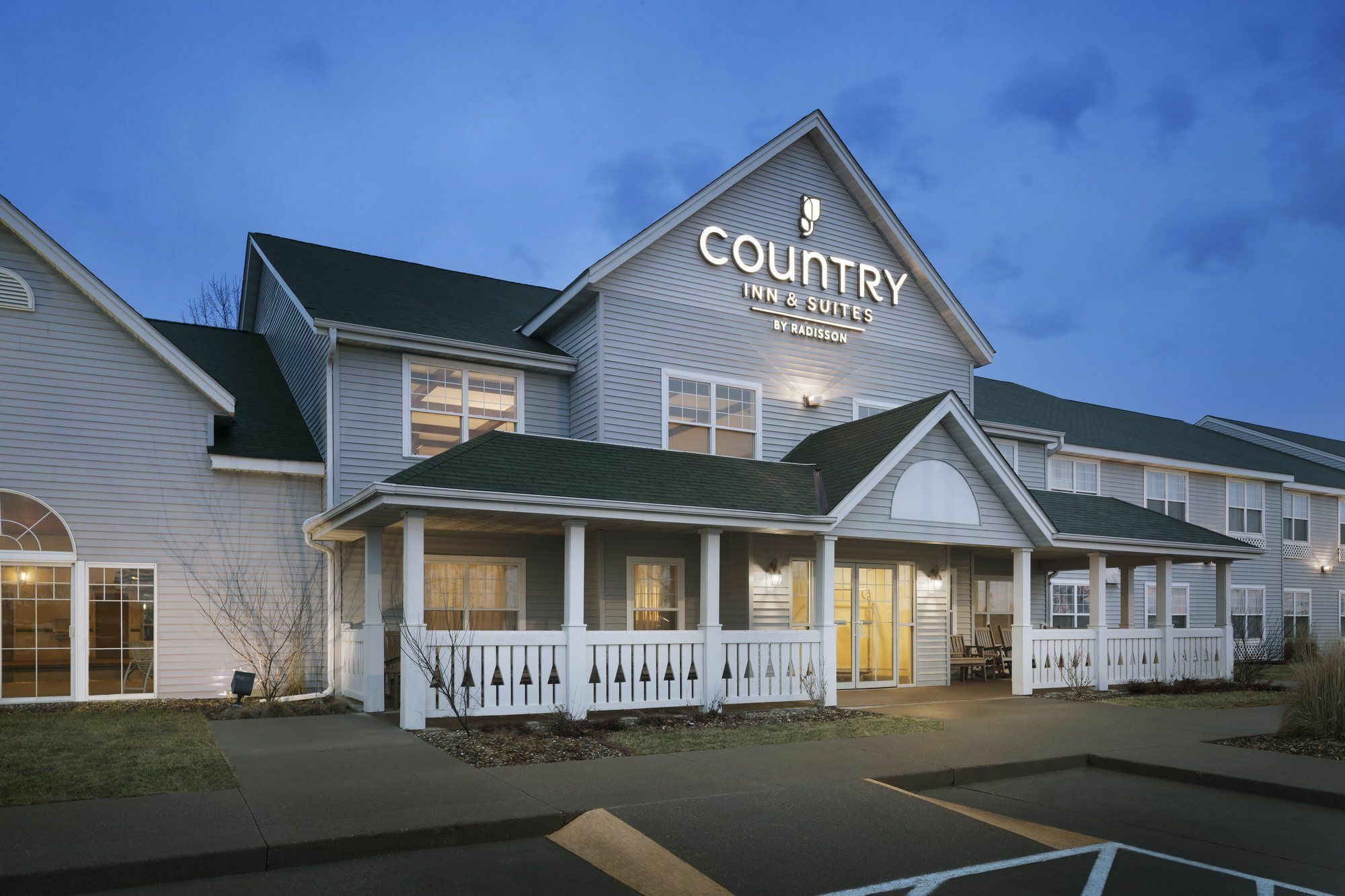 Country Inn & Suites By Radisson, Grinnell, Ia ภายนอก รูปภาพ